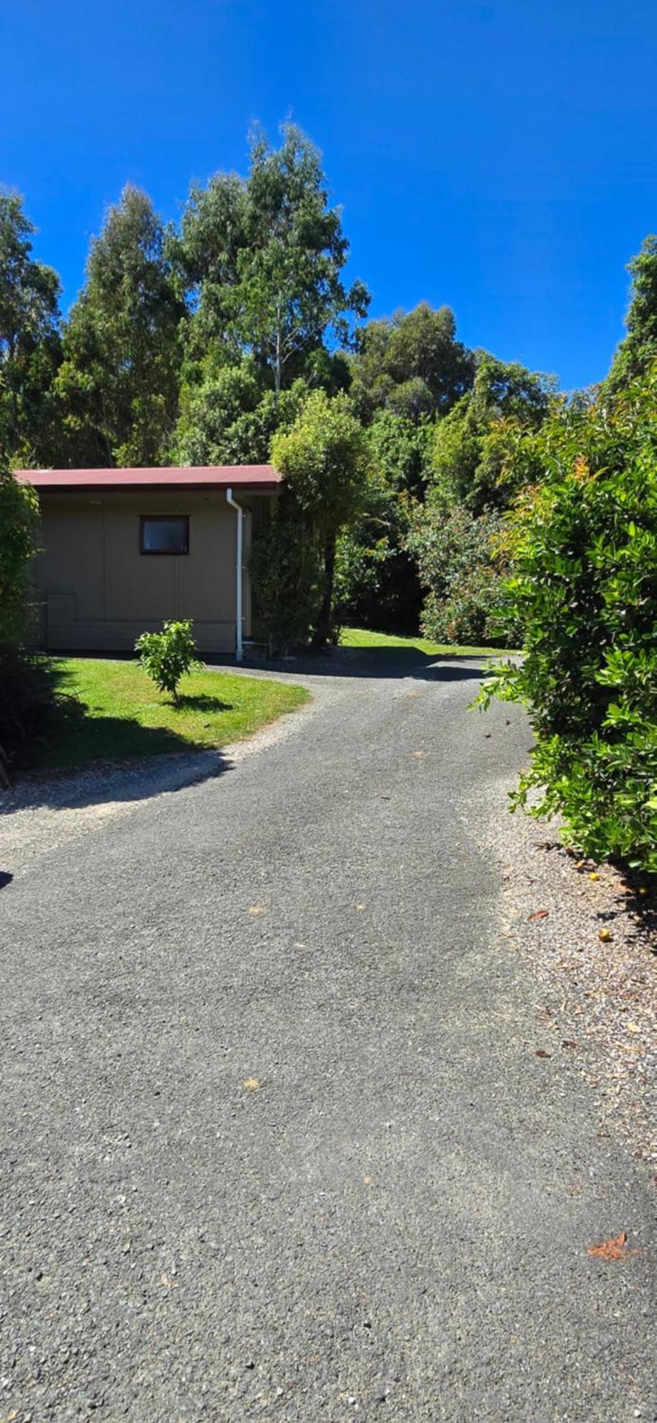 The Rocks 3* Takaka